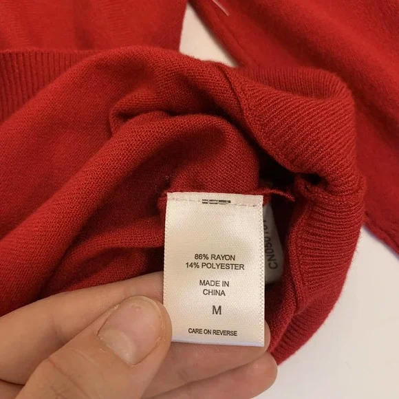 New York & Company 7th Avenue Design Sweater Red Long Sleeve NWT Size M - Picture 4 of 6